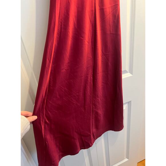Deep red satin midi slip dress soft draped cowl neck adjustable spaghetti straps - Picture 6 of 8